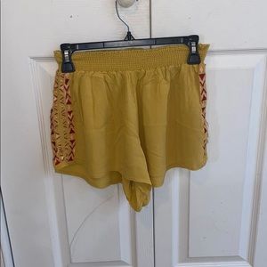 Love Tree Yellow Flowy Women's Shorts